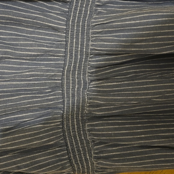 A new day size XXL cropped jumpsuit. Blue and white pinstripes with tied shoulde - Picture 9 of 11